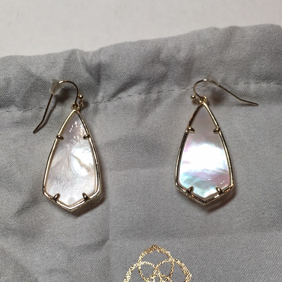 SOLD Kendra Scott Carla earrings - Picture 6 of 6